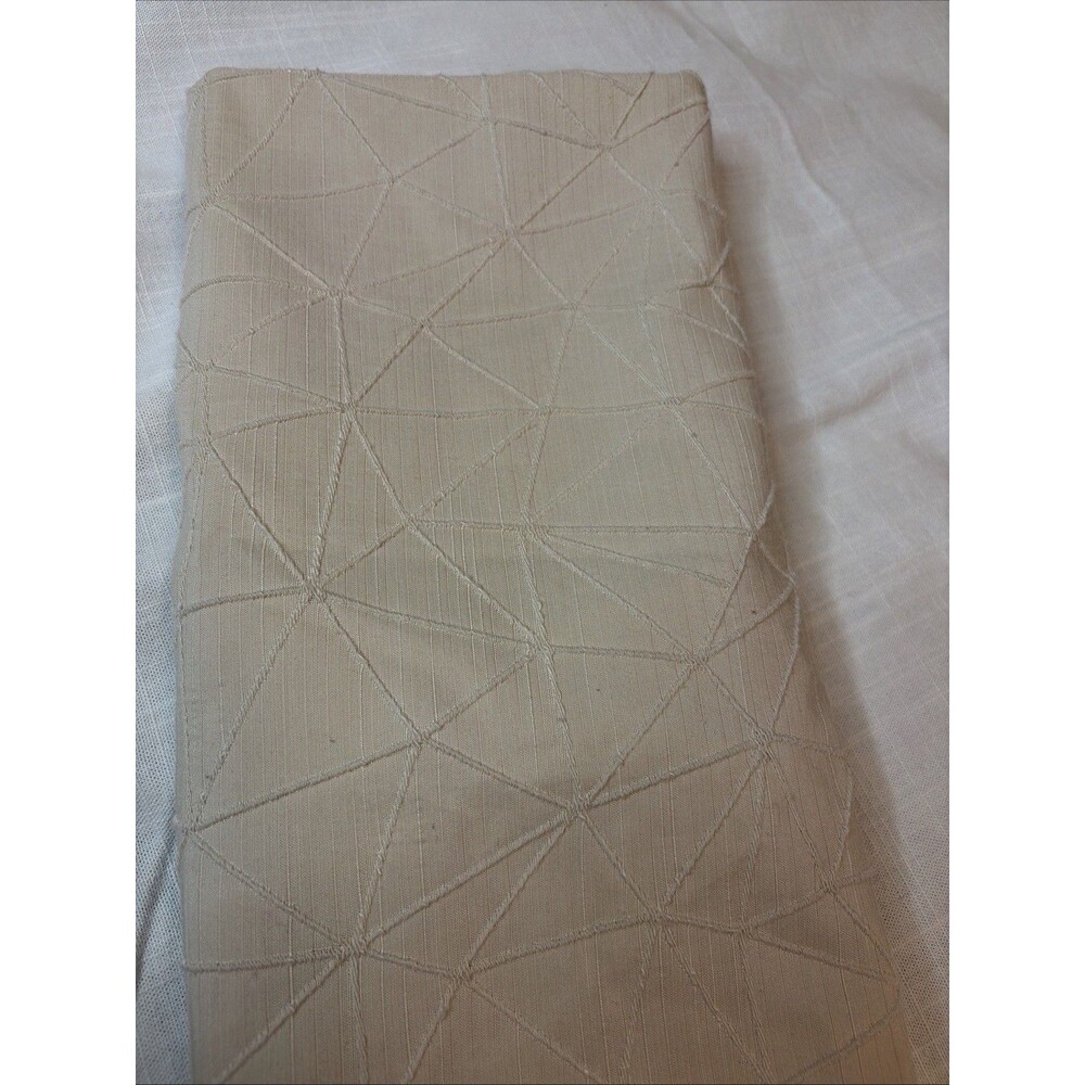 Simply Vera Wang Standard Pillow Sham 20”x 26'' Beige Crinkle Abstract Pattern - Picture 2 of 4